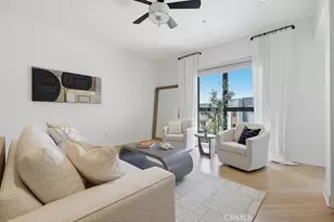402 Rockefeller, Irvine, CA 92612 - Photo 2