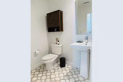 854 S Harbor Blvd, Santa Ana, CA 92704 - Photo 22