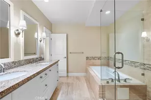 1 Breakwater Dr, Corona del Mar, CA 92625 - Photo 34