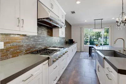 141 Tribeca, Irvine, CA 92612 - Photo 12