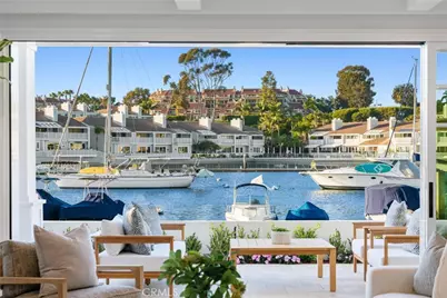 1105 N Bay Front, Newport Beach, CA 92662 - Photo 4