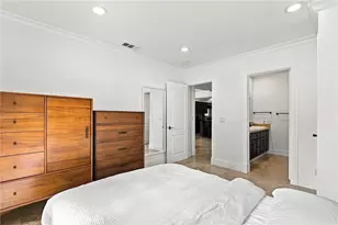 1000 Dover Dr, Newport Beach, CA 92660 - Photo 32