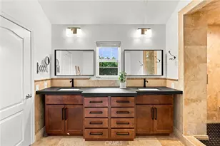 1000 Dover Dr, Newport Beach, CA 92660 - Photo 28