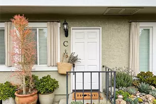 322 Ogle St #C, Costa Mesa, CA 92627 - Photo 2