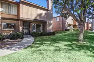 122 Tamarisk, Redlands, CA 92373 - Photo 2