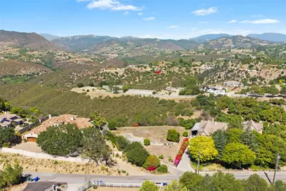 1645 Santa Margarita, Fallbrook, CA 92028 - Photo 8