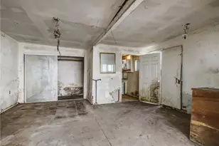 807 E Laurel, Compton, CA 90221 - Photo 6