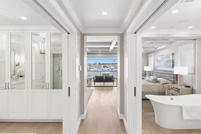 928 E Balboa Boulevard, Newport Beach, CA 92661 - Photo 18