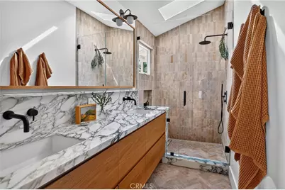 184 E Bay, Costa Mesa, CA 92627 - Photo 32