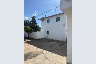 1102 French, Santa Ana, CA 92701 - Photo 12
