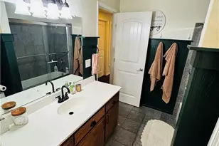 377 Spencer, Upland, CA 91786 - Photo 14