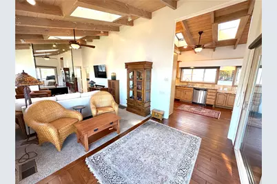 35 Saratoga, Newport Beach, CA 92660 - Photo 8