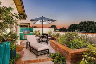 7 Jetty Dr, Corona del Mar, CA 92625 - Photo 2