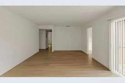9201 Wakefield Ave #1, Panorama City, CA 91402 - Photo 8