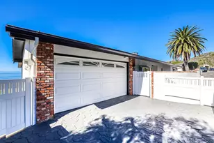 761 Temple Hills, Laguna Beach, CA 92651 - Photo 2