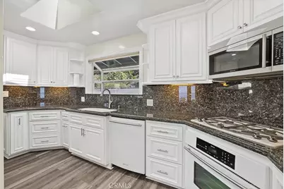 761 Temple Hills, Laguna Beach, CA 92651 - Photo 12