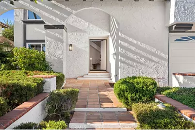 8715 Rogue River Avenue, Fountain Valley, CA 92708 - Photo 2