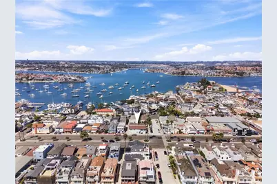 203 6th Street, Newport Beach, CA 92661 - Photo 4