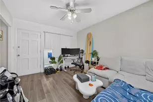 203 6th St, Newport Beach, CA 92661 - Photo 30