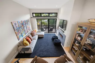 25 Canyon Island, Newport Beach, CA 92660 - Photo 8