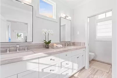 118 Sapphire, Newport Beach, CA 92662 - Photo 22