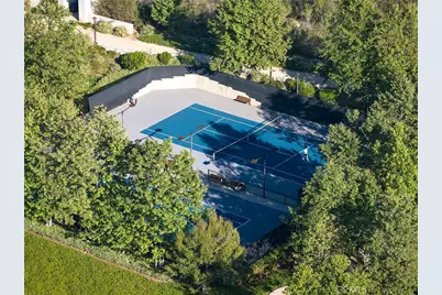 104 Interstellar, Irvine, CA 92618 - Photo 48