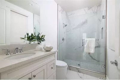 104 Interstellar, Irvine, CA 92618 - Photo 26