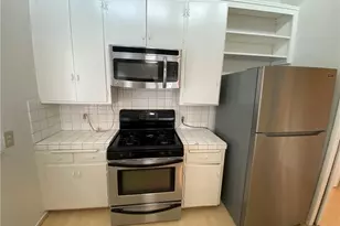 1733 W Balboa Blvd, Newport Beach, CA 92663 - Photo 20