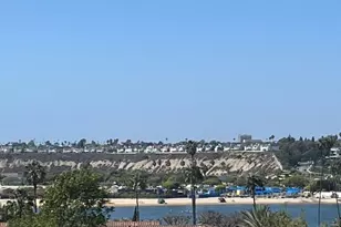 118 Villa Point, Newport Beach, CA 92660 - Photo 2