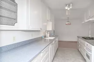 278 Santo Tomas, Costa Mesa, CA 92627 - Photo 22