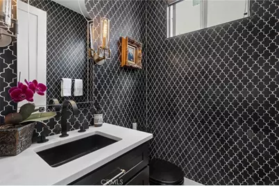273 Mesa, Costa Mesa, CA 92627 - Photo 18