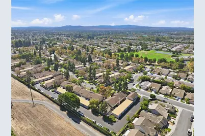 8 Silverwood, Irvine, CA 92604 - Photo 40