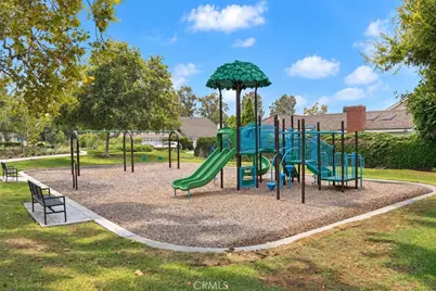 8 Silverwood, Irvine, CA 92604 - Photo 30