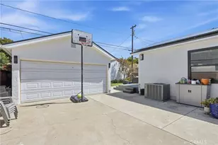 3716 Nipomo, Long Beach, CA 90808 - Photo 46