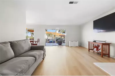 438 Vista Parada, Newport Beach, CA 92660 - Photo 6