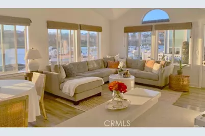 10 Saratoga #10, Newport Beach, CA 92660 - Photo 2