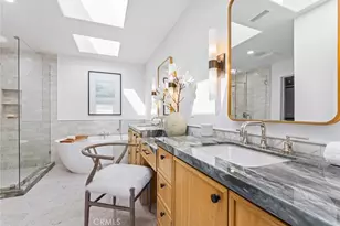 327 Amethyst, Newport Beach, CA 92662 - Photo 32