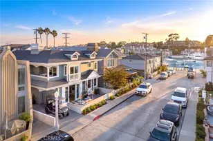327 Amethyst, Newport Beach, CA 92662 - Photo 2