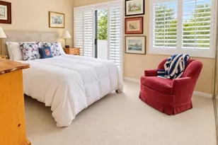 107 Harbor Woods Pl, Newport Beach, CA 92660 - Photo 8