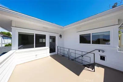 412 1/2 Dahlia Avenue, Corona del Mar, CA 92625 - Photo 6
