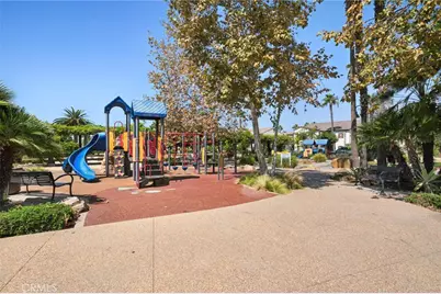521 S Kroeger, Anaheim, CA 92805 - Photo 28