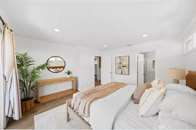1407 Santanella, Newport Beach, CA 92625 - Photo 20