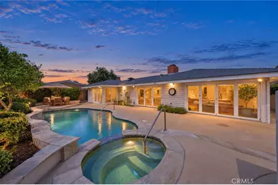 1407 Santanella, Newport Beach, CA 92625 - Photo 4