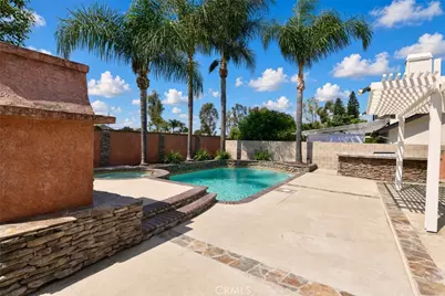 35 Lindberg, Irvine, CA 92620 - Photo 4