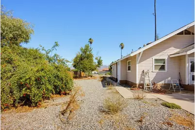 42127 Whittier, Hemet, CA 92544 - Photo 32