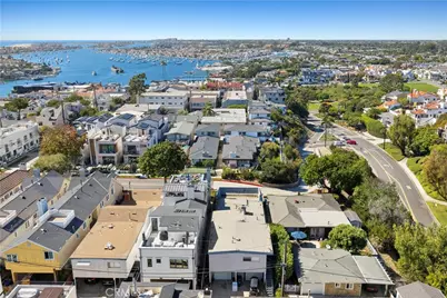 310 Fernleaf, Corona del Mar, CA 92625 - Photo 8