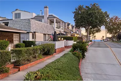 310 Fernleaf, Corona del Mar, CA 92625 - Photo 1