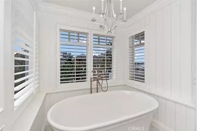 2431 Bayshore, Newport Beach, CA 92663 - Photo 22