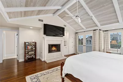 2431 Bayshore, Newport Beach, CA 92663 - Photo 18