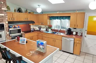 453 Princeton Dr, Costa Mesa, CA 92626 - Photo 12